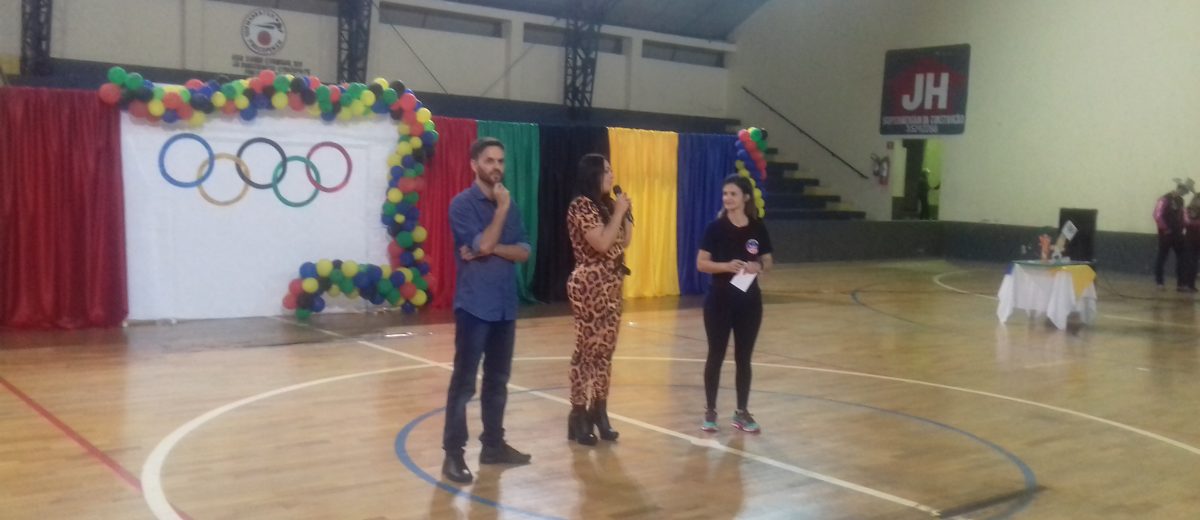Educação Física da Faculdade Dom Bosco promove o 5º Dance Gym em Cornélio